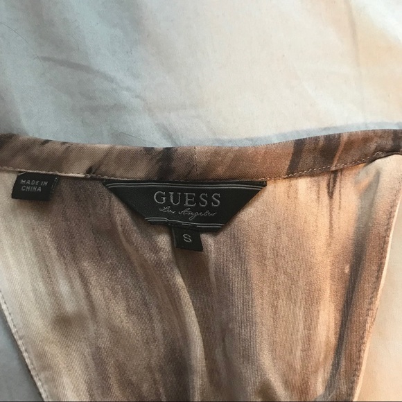 Guess top cowl neck brown tan size small - Picture 4 of 6